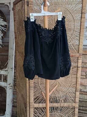 Gianni Bini Black Lace-Trim Off-Shoulder Women's Top_XL